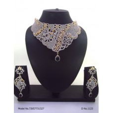 Bridal Diamond Jewellery Necklace Set.