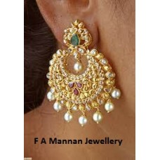 Pearl Gold Jewellery Earring.